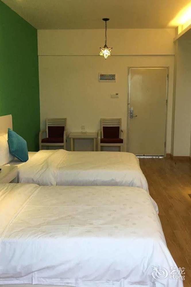 Yilan Hotel Shenzhen Investment Management Co. Ltd Exteriör bild