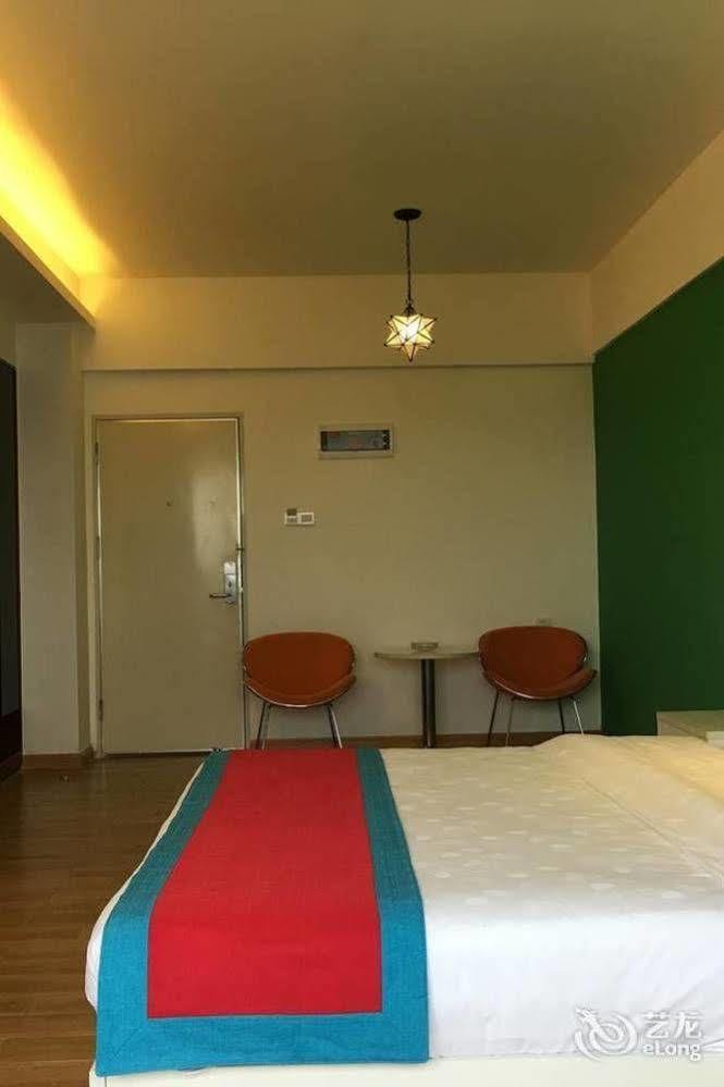 Yilan Hotel Shenzhen Investment Management Co. Ltd Exteriör bild