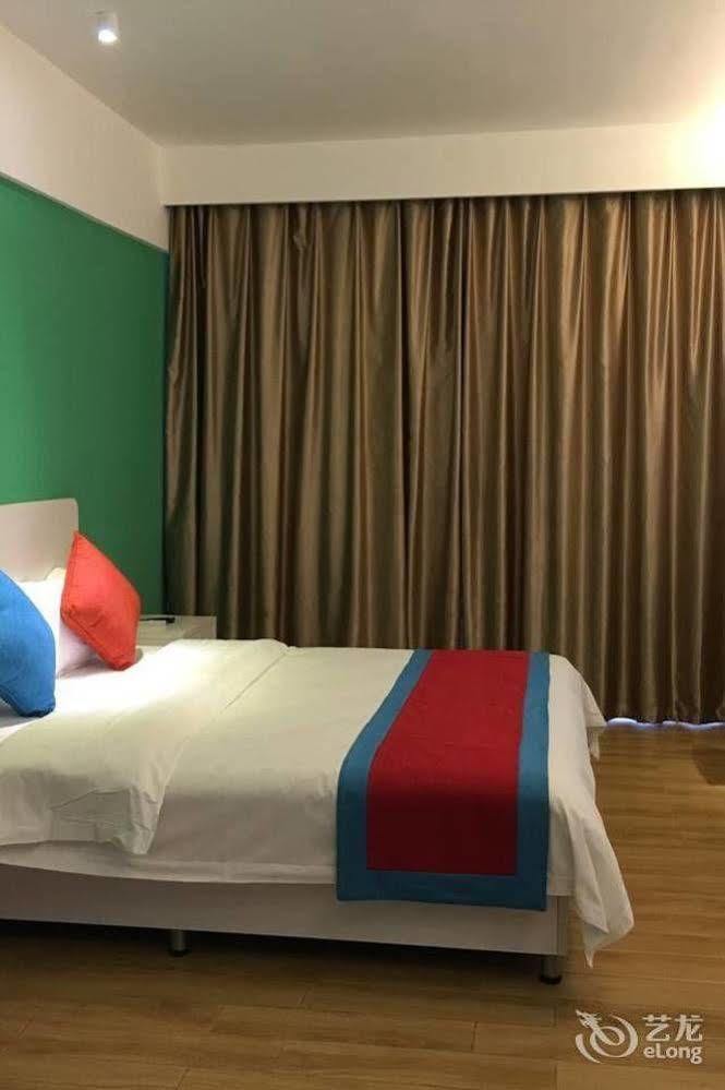 Yilan Hotel Shenzhen Investment Management Co. Ltd Exteriör bild